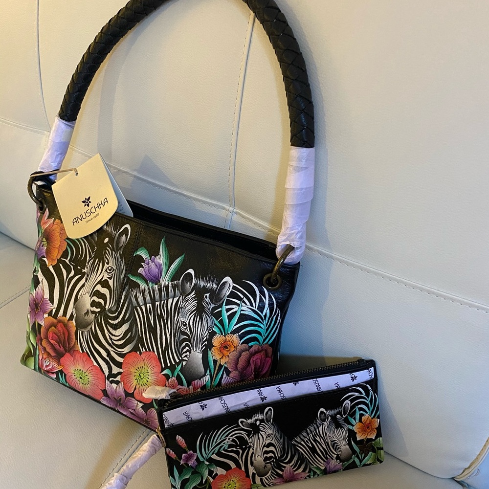 Brand New Anuschka Leather Medium Tote Limited